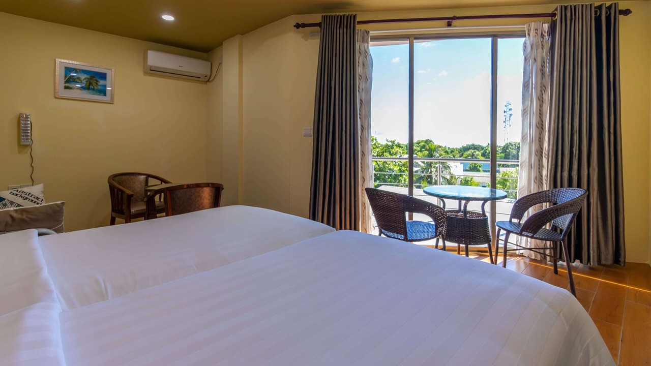 Photo of Bedroom in Kudahuvadhoo
