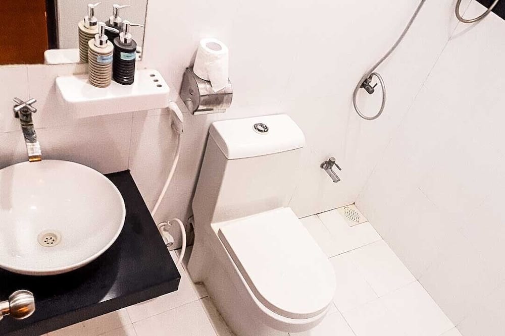 Photo of Bathroom in Kelaa