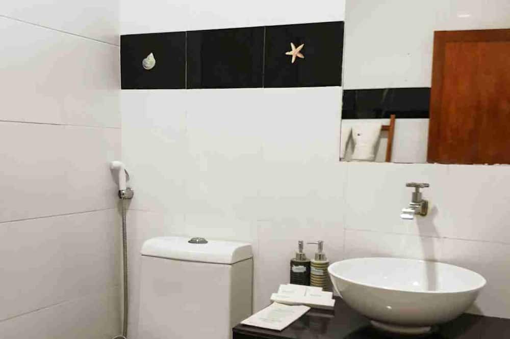 Photo of Bathroom in Kelaa