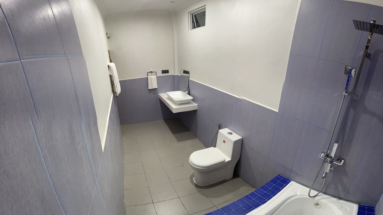Photo of Bathroom in Rinbudhoo