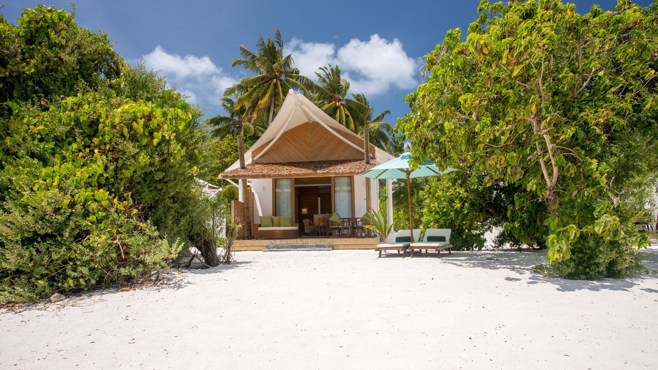Photo of Buildings in Hakuraa Huraa