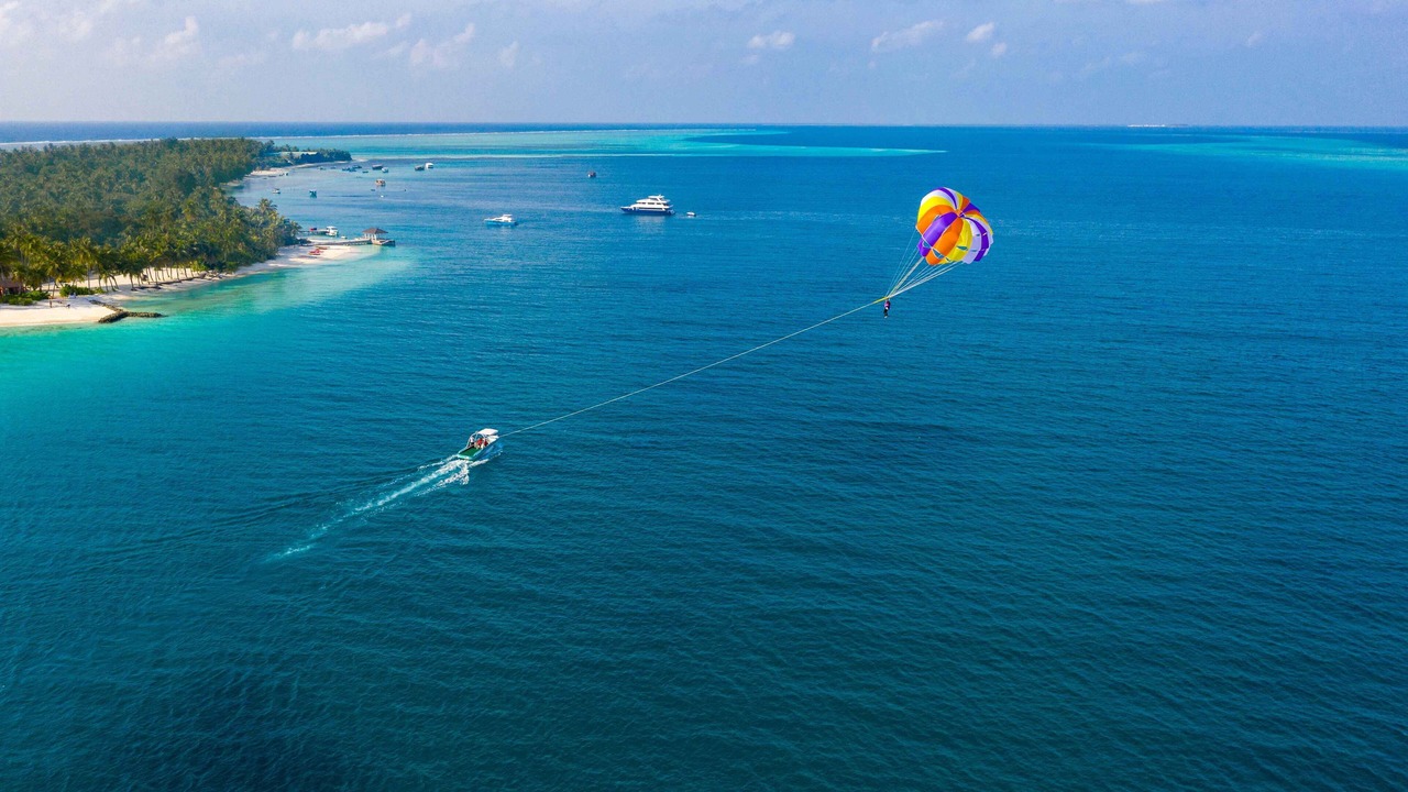 Photo of Others in Mandhoo