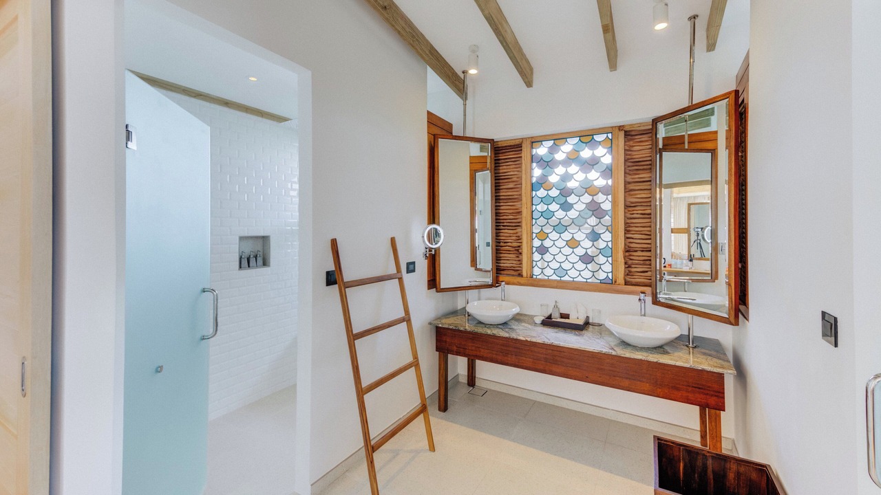 Photo of Bathroom in Hakuraa Huraa