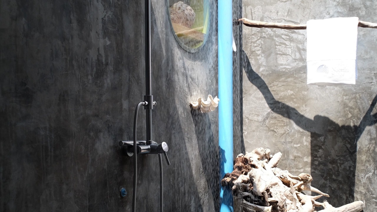 Photo of Bathroom in Mahibadhoo