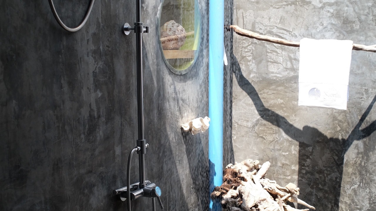 Photo of Bathroom in Mahibadhoo
