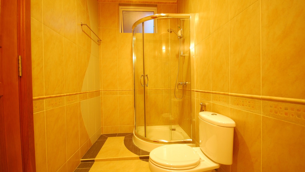 Photo of Bathroom in Hithadhoo