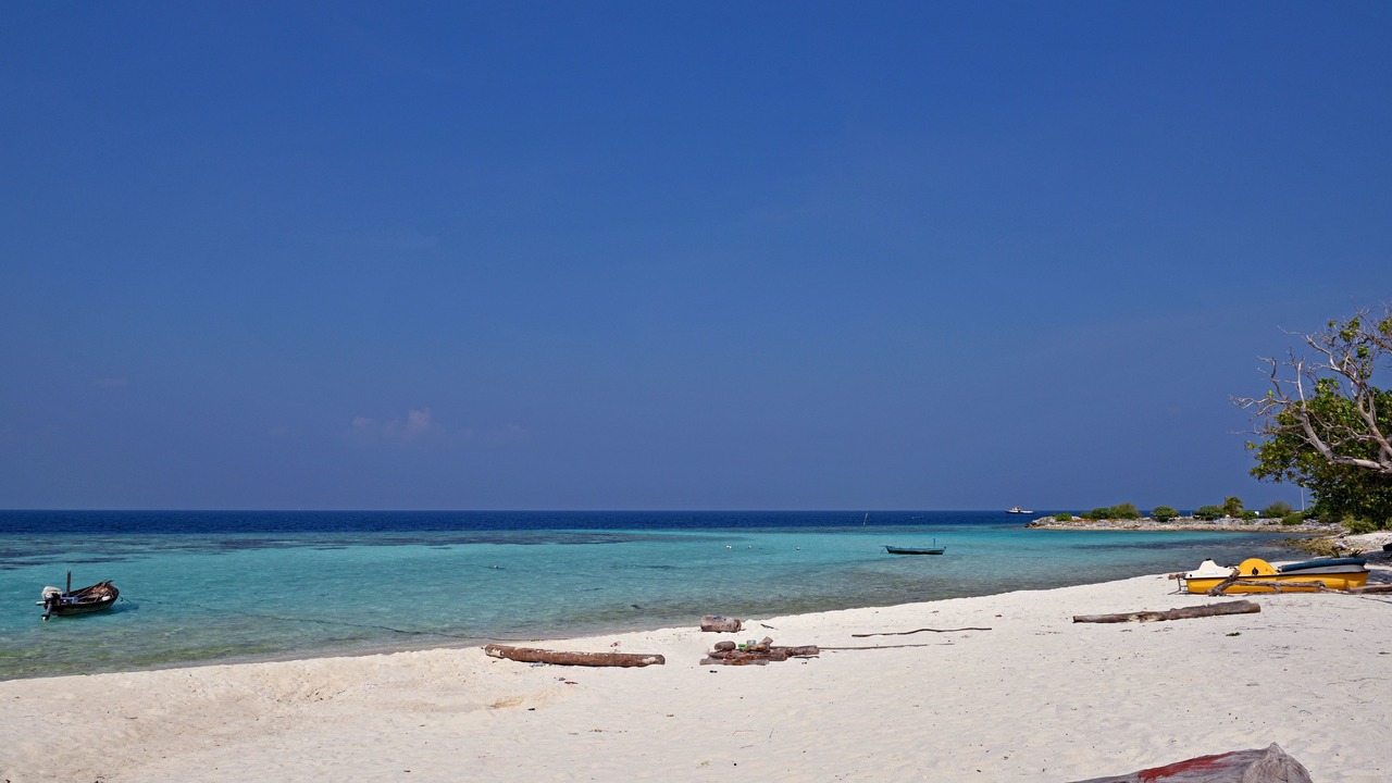 Photo of Others in Feridhoo