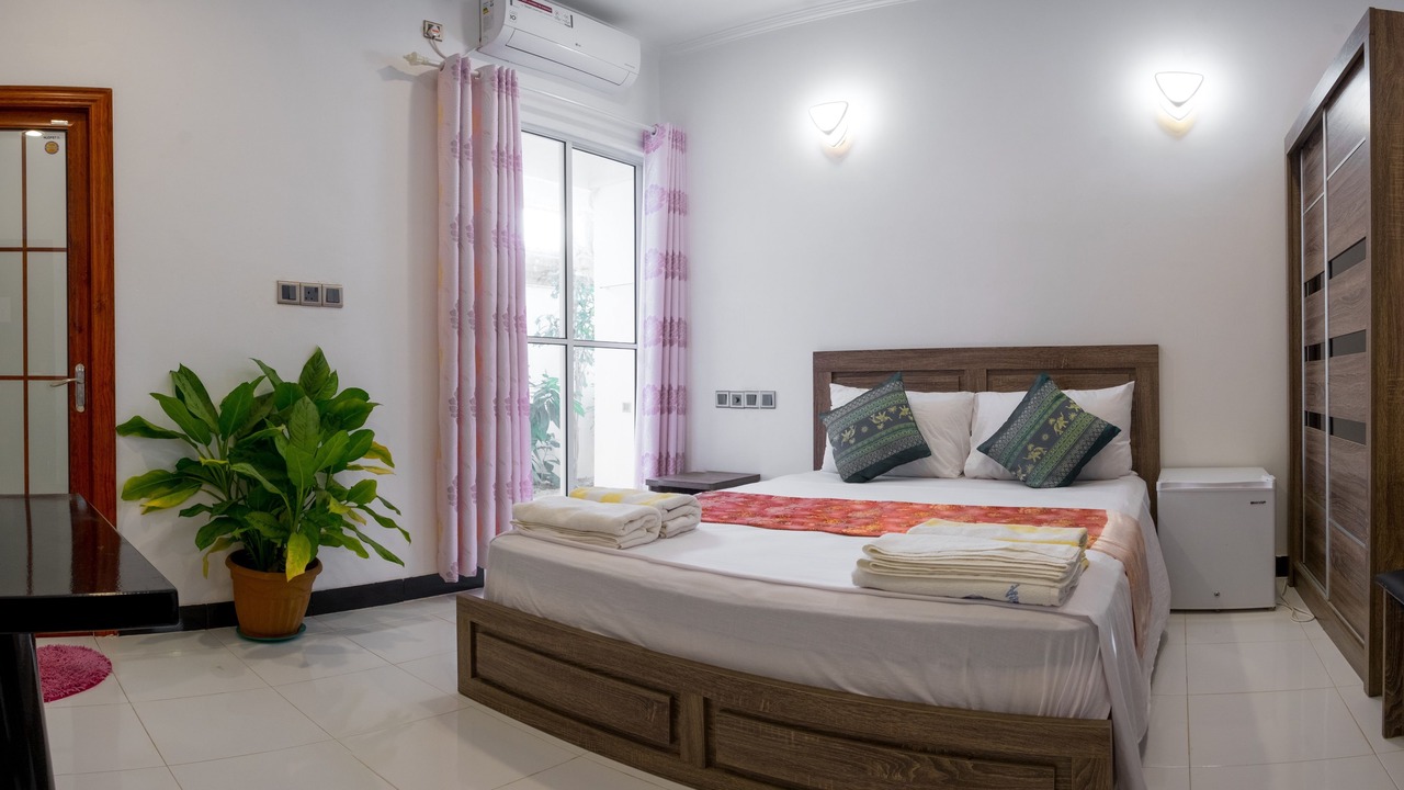 Photo of Bedroom in Thoddoo