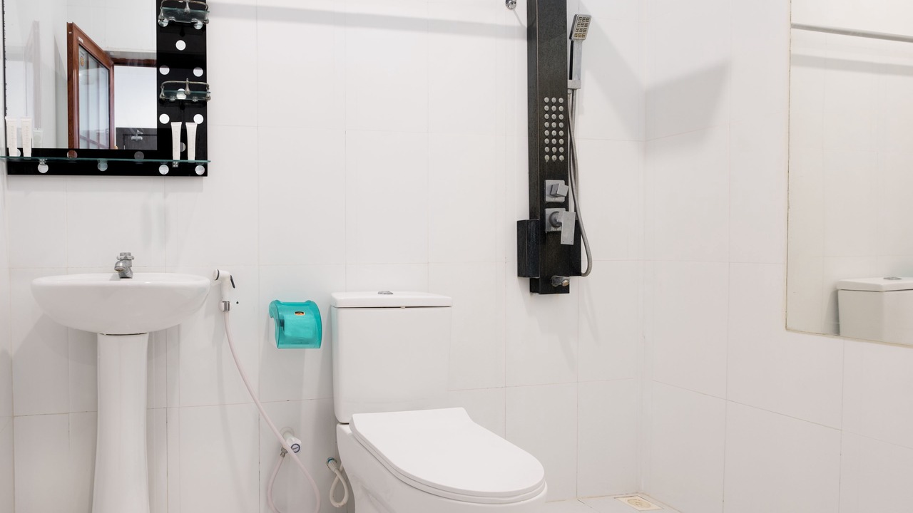 Photo of Bathroom in Thoddoo
