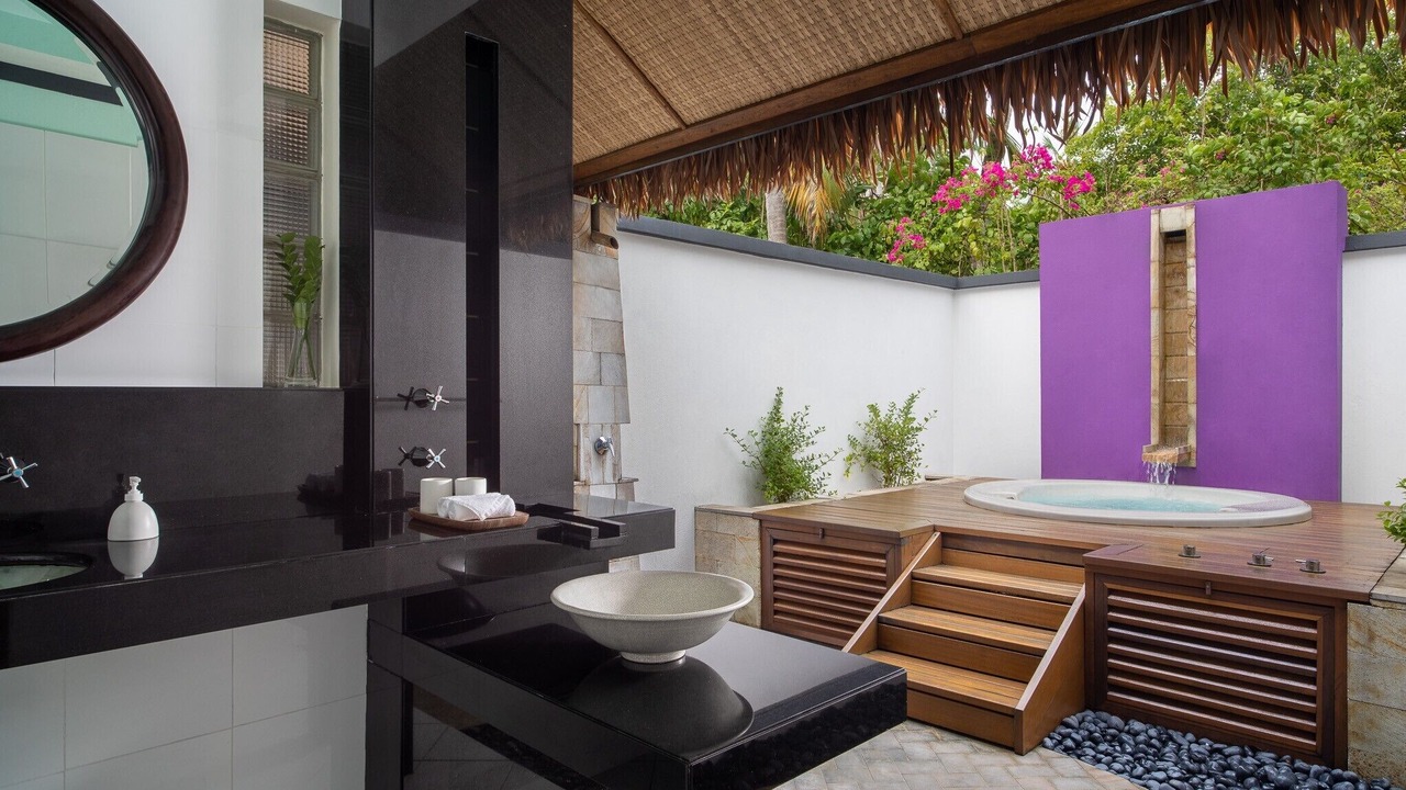 Photo of Bathroom in Ihuru