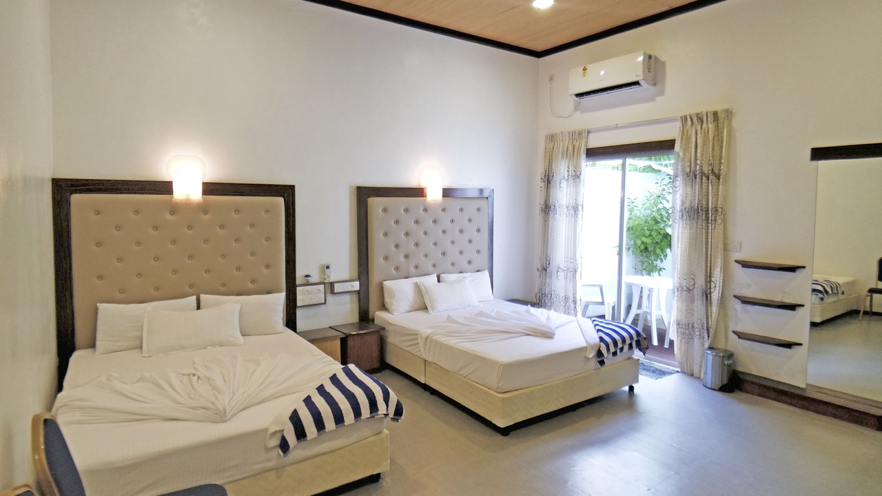 Photo of Bedroom in Thoddoo