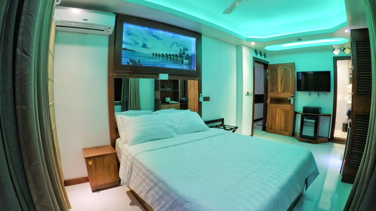 Photo of Bedroom in Male