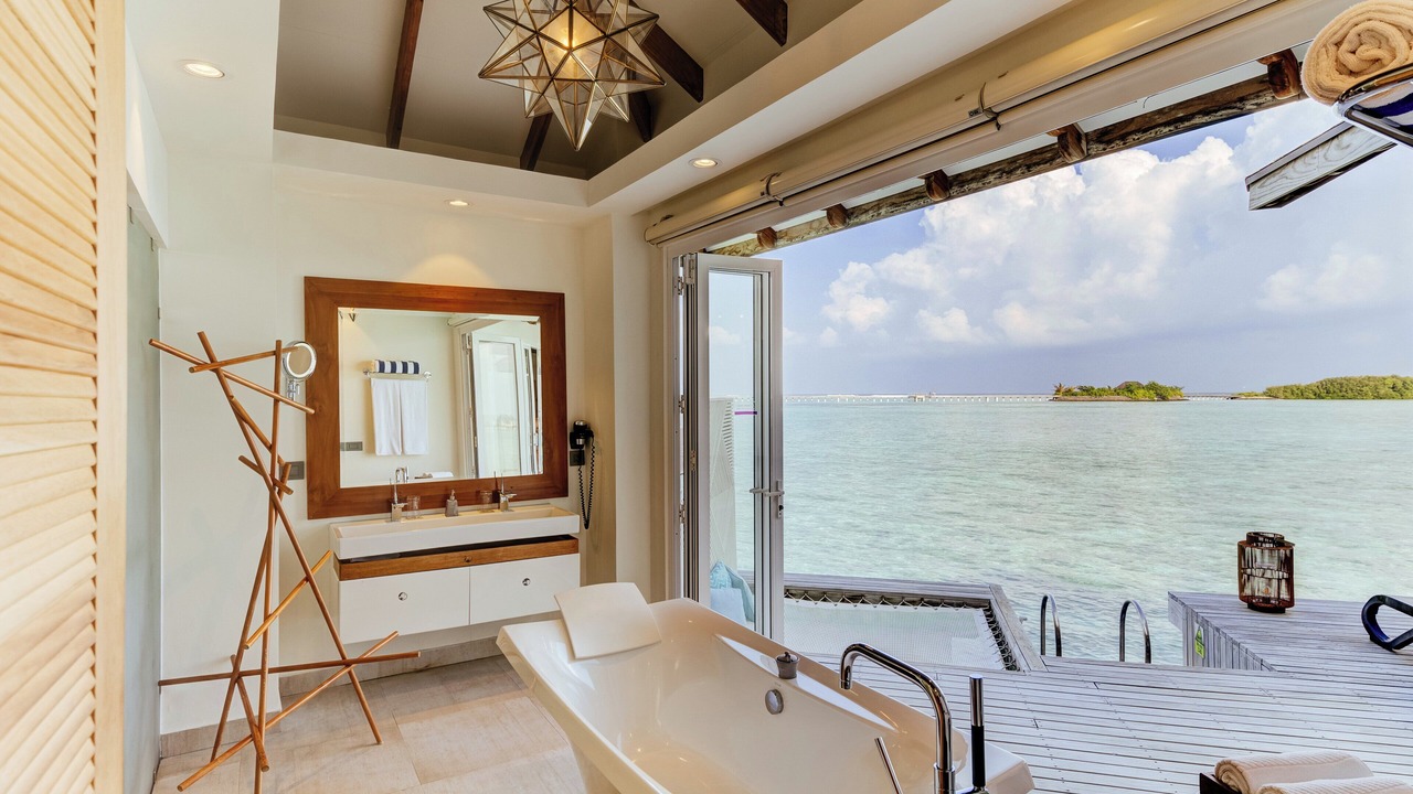 Photo of Bathroom in Kanuhuraa