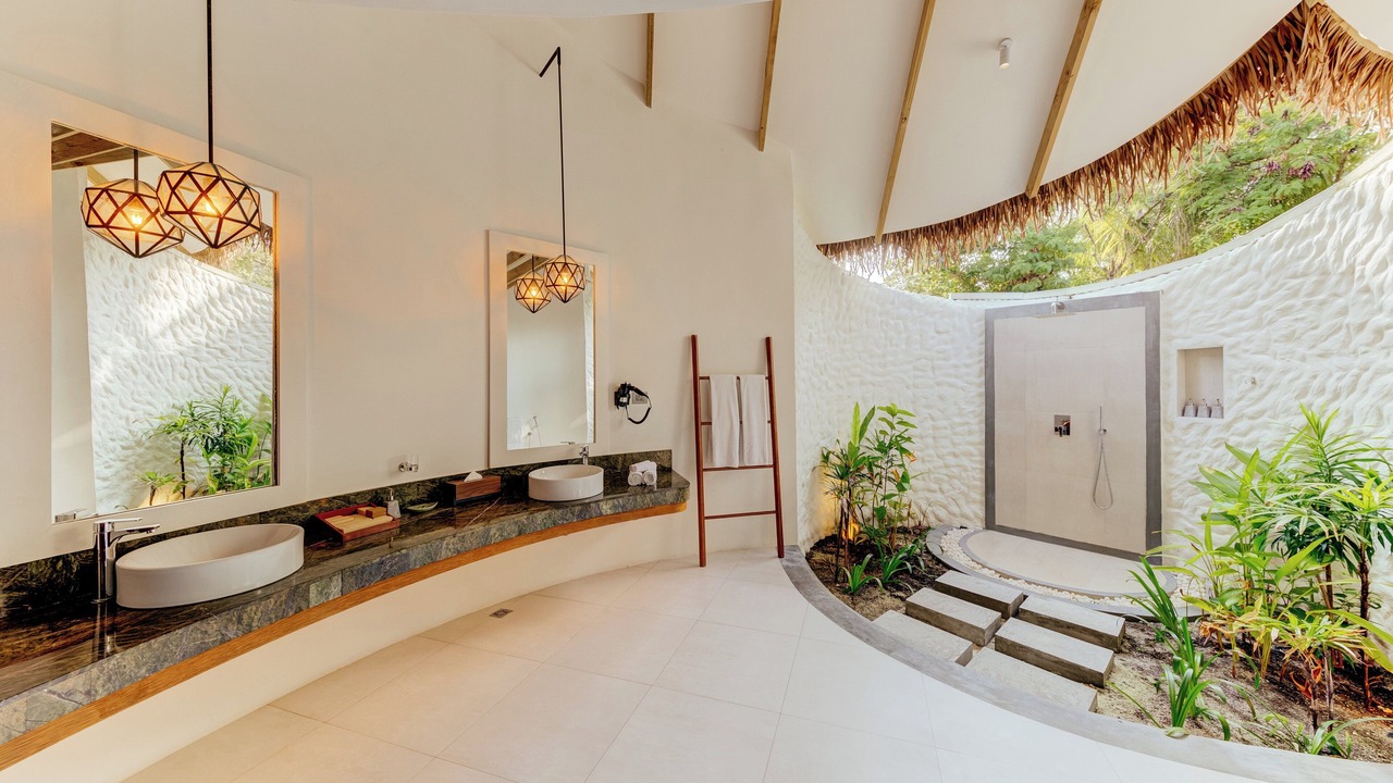 Photo of Bathroom in Kanuhuraa
