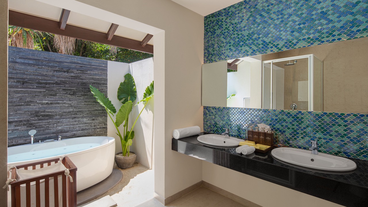 Photo of Bathroom in Meedhupparu