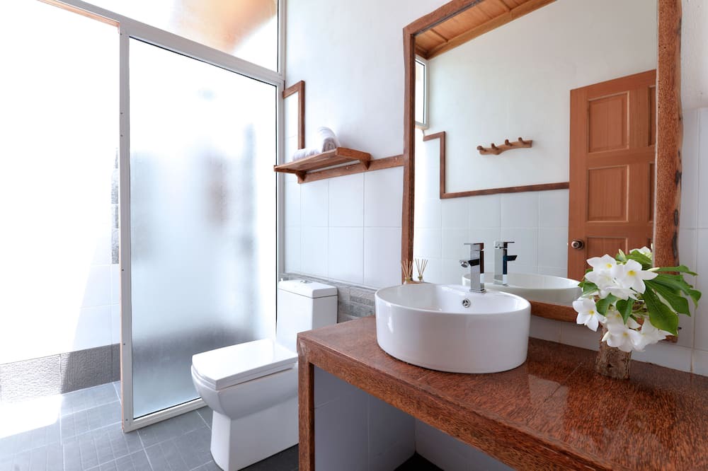 Photo of Bathroom in Felidhoo