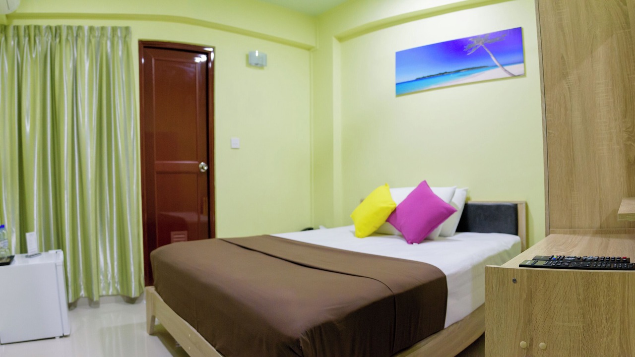 Photo of Bedroom in Male