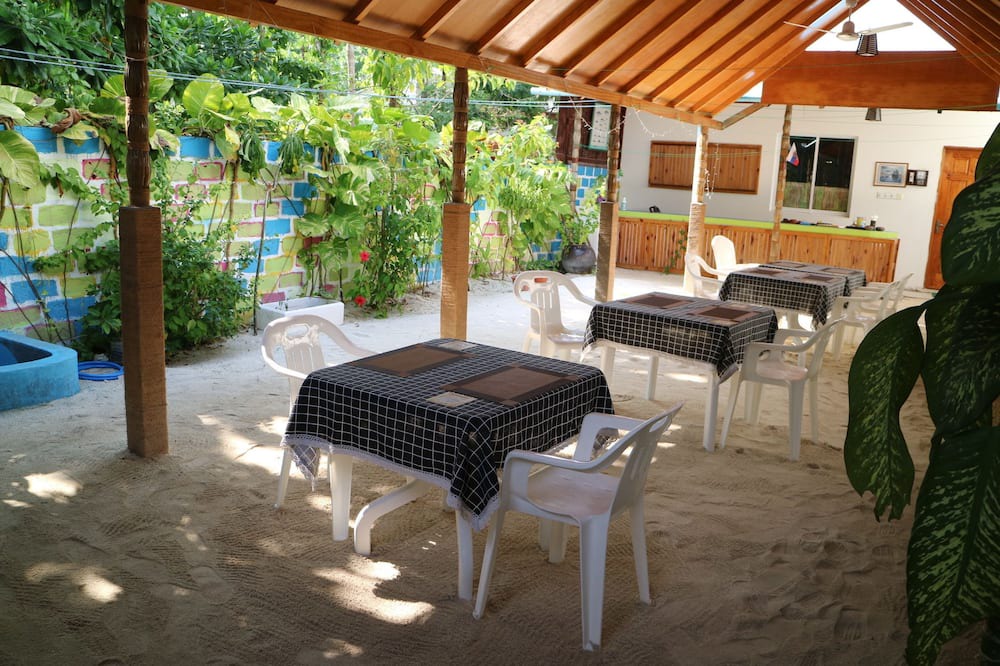 Photo of Others in Thoddoo