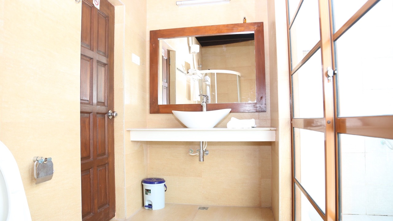 Photo of Bathroom in Velidhoo