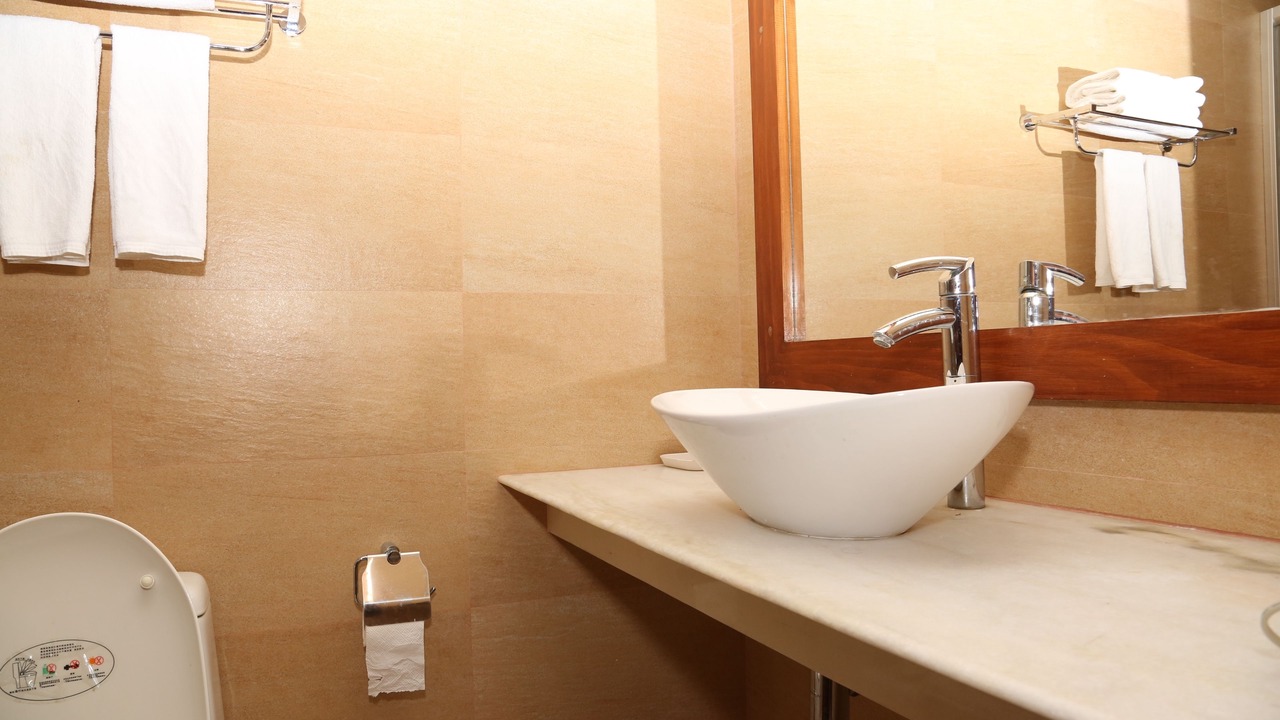 Photo of Bathroom in Velidhoo