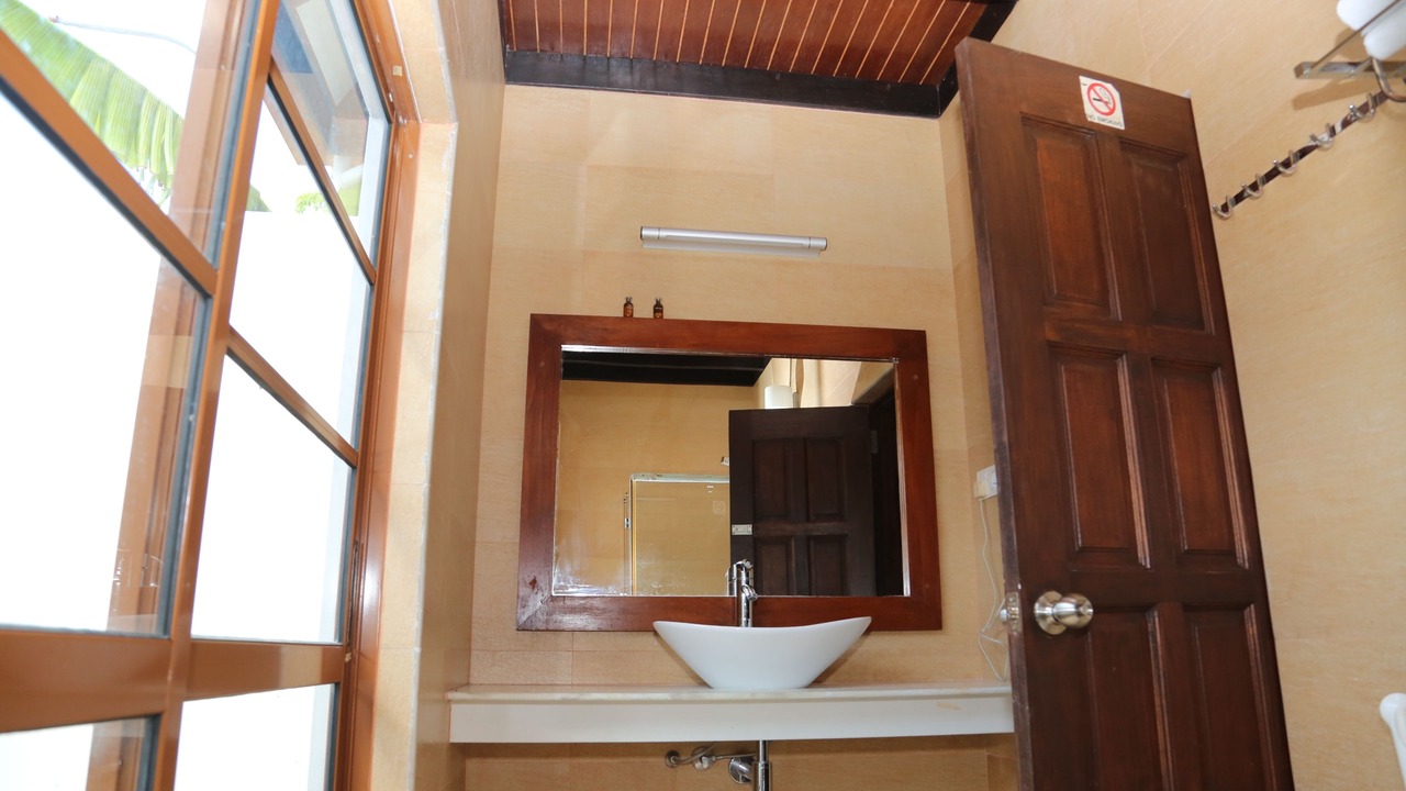 Photo of Bathroom in Velidhoo