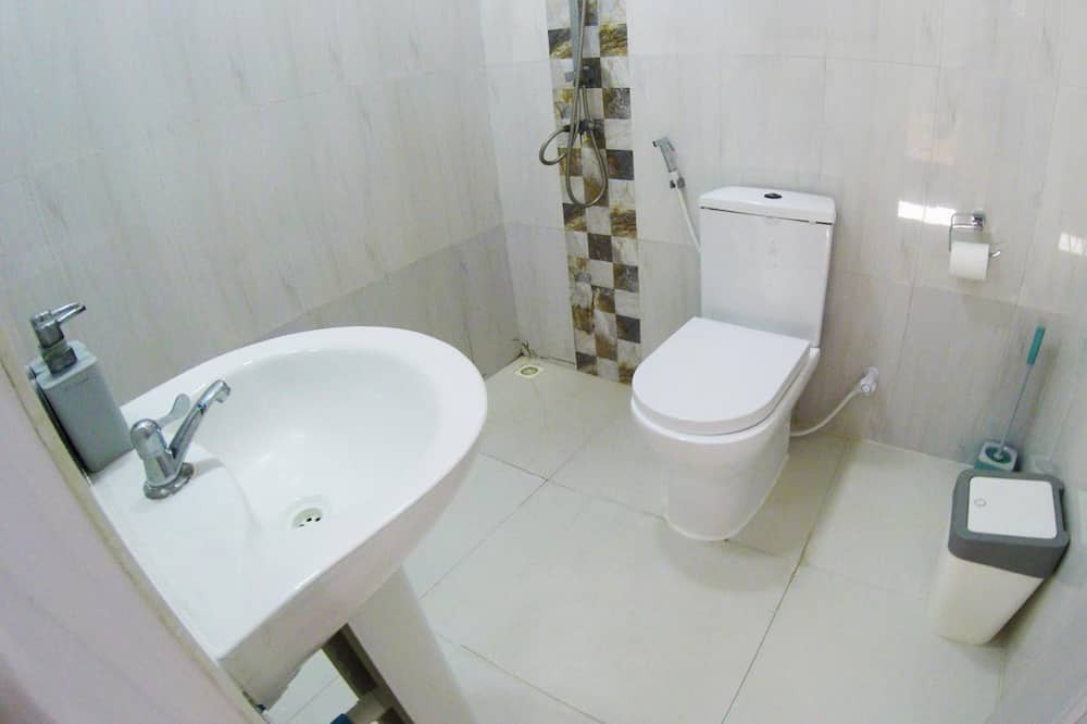 Photo of Bathroom in Guraidhoo