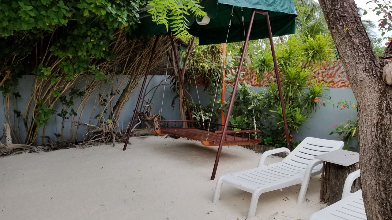 Photo of Patio Balcony in Milandhoo