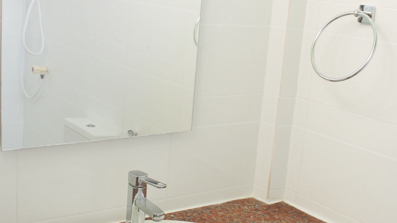 Photo of Bathroom in Hanimaadhoo