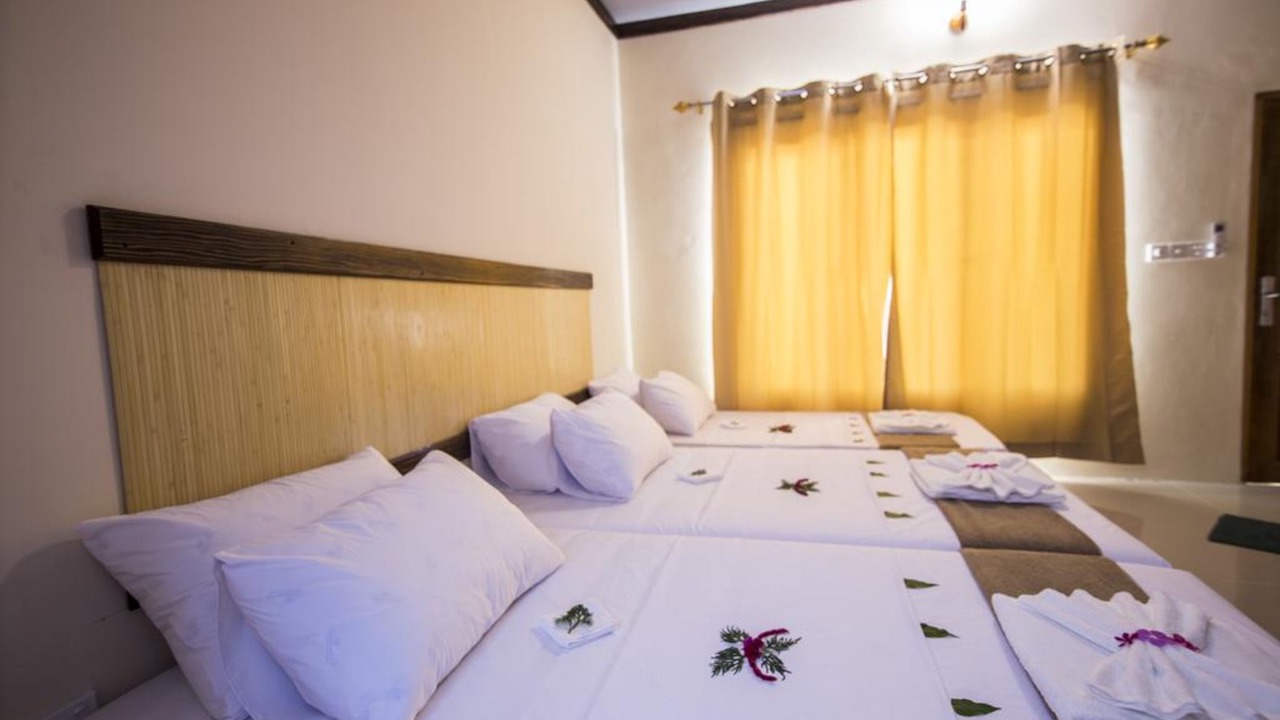 Photo of Bedroom in Thoddoo