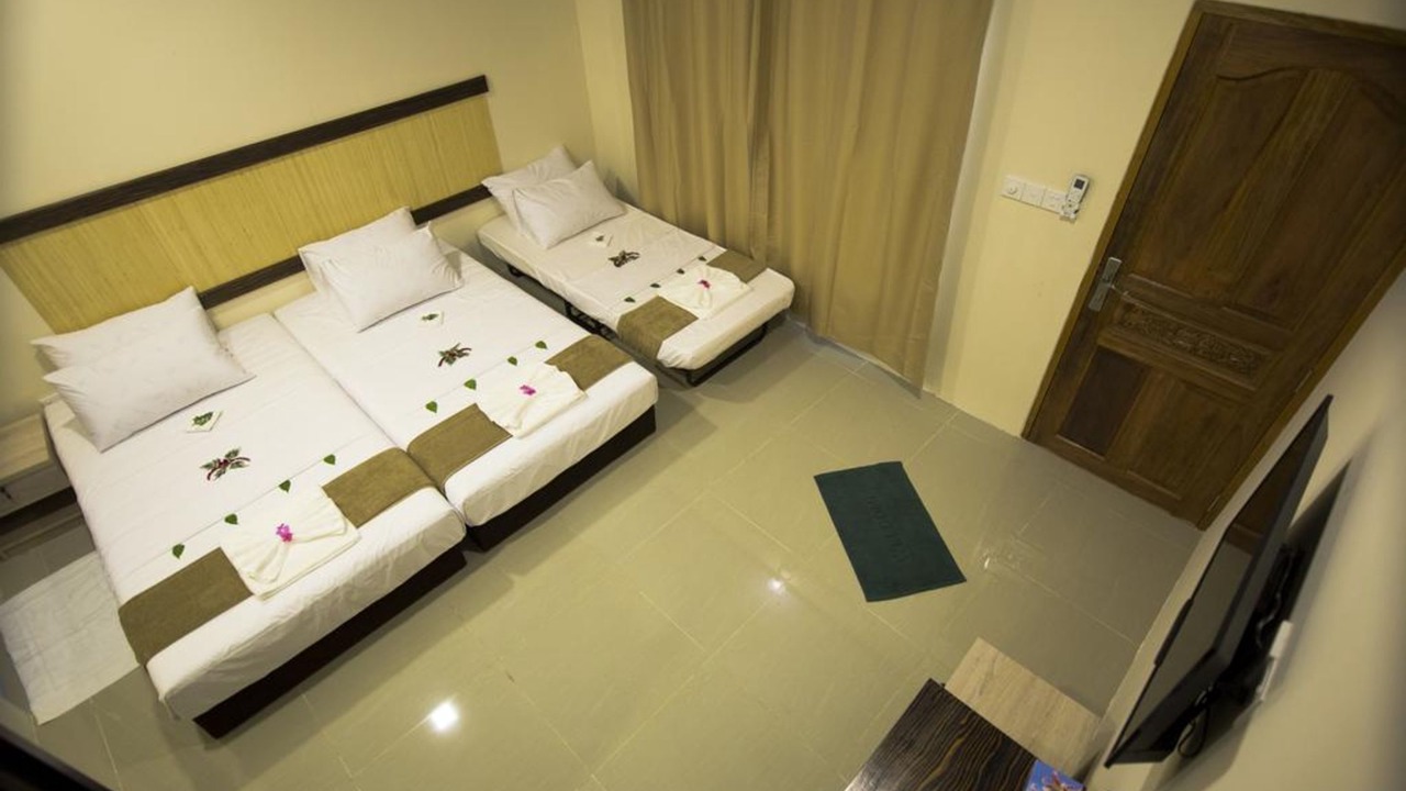 Photo of Bedroom in Thoddoo