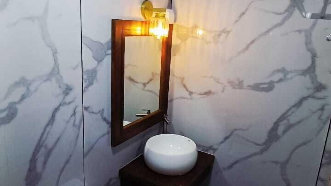 Photo of Bathroom in Huraa