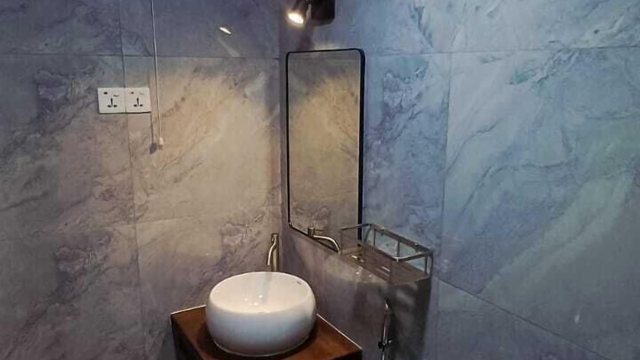 Photo of Bathroom in Huraa