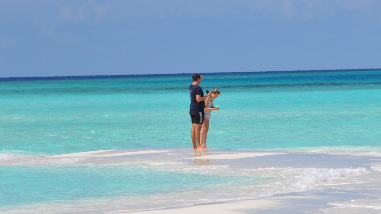 Photo of Human In Picture in Dharavandhoo
