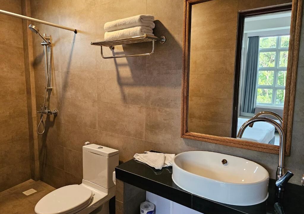 Photo of Bathroom in Thoddoo