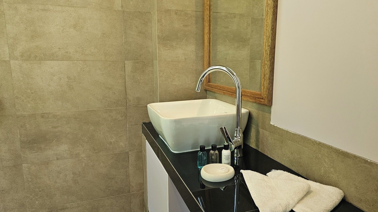Photo of Bathroom in Thoddoo