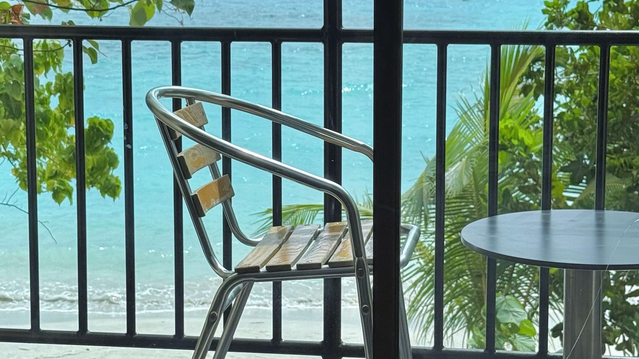 Photo of Bedroom in Bodufolhudhoo