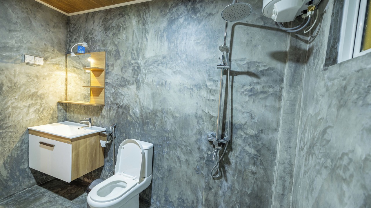 Photo of Bathroom in Thulusdhoo Island