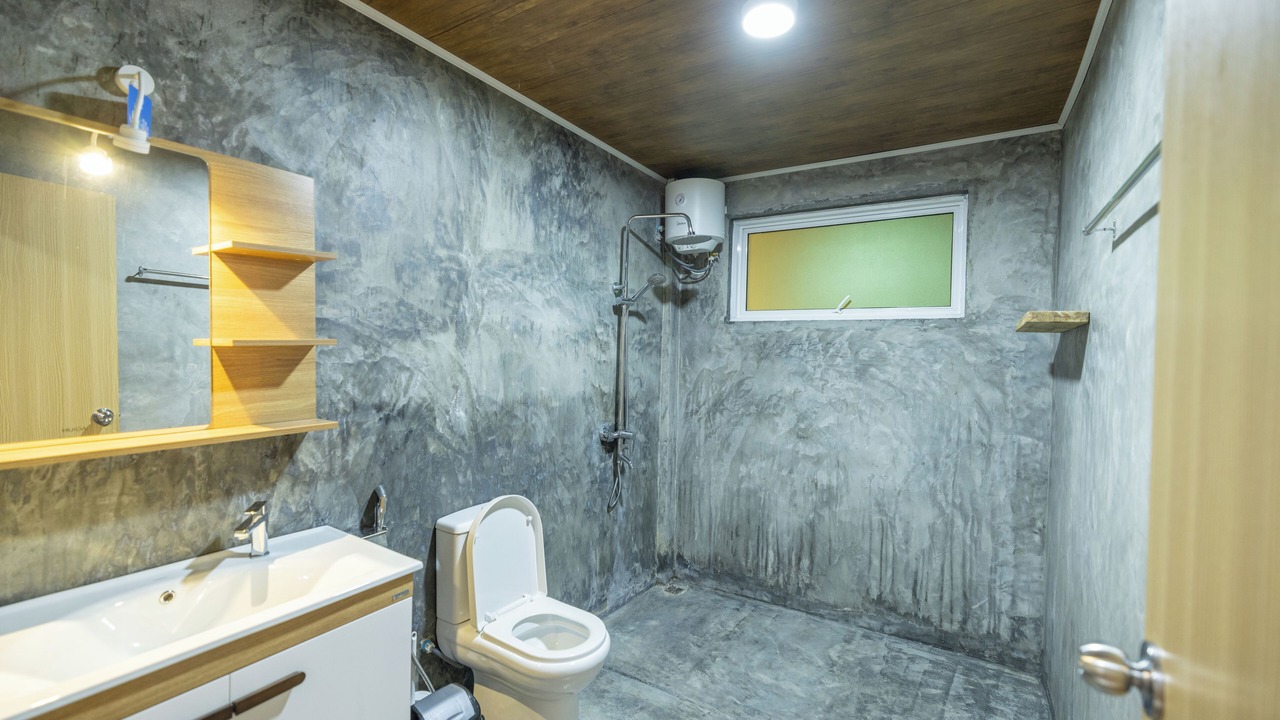 Photo of Bathroom in Thulusdhoo Island