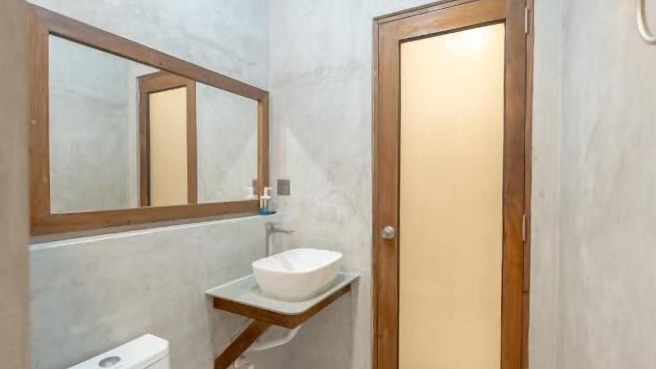 Photo of Bathroom in Rasdhoo