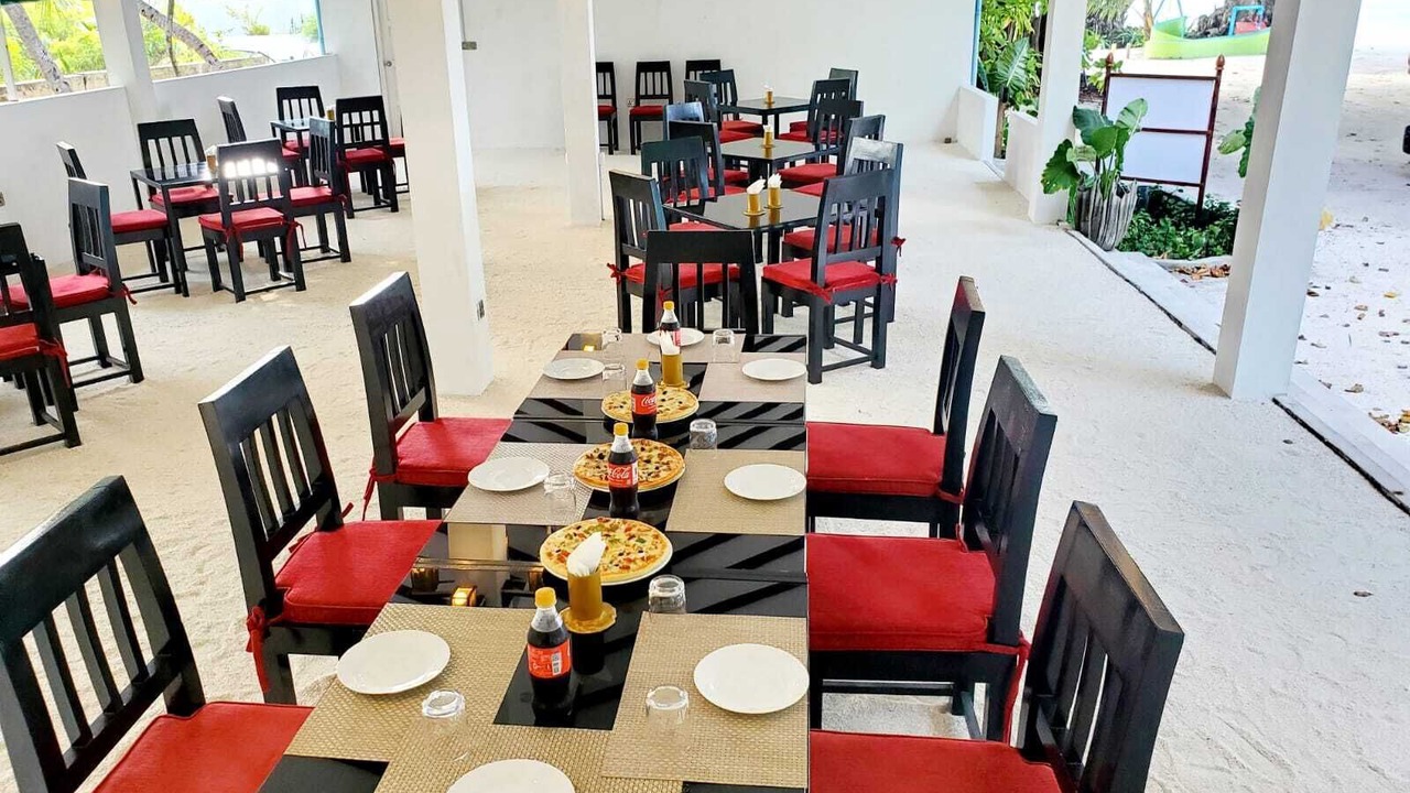 Photo of Others in Fehendhoo
