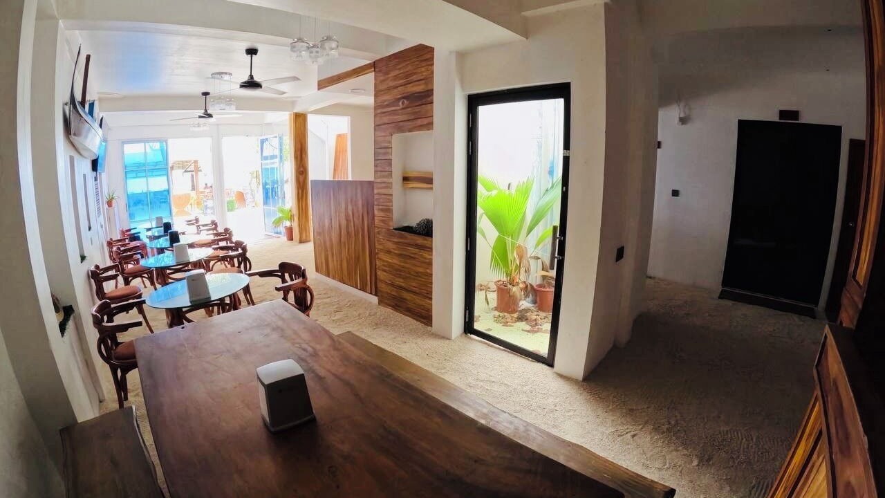 Photo of Livingroom in Dhiffushi
