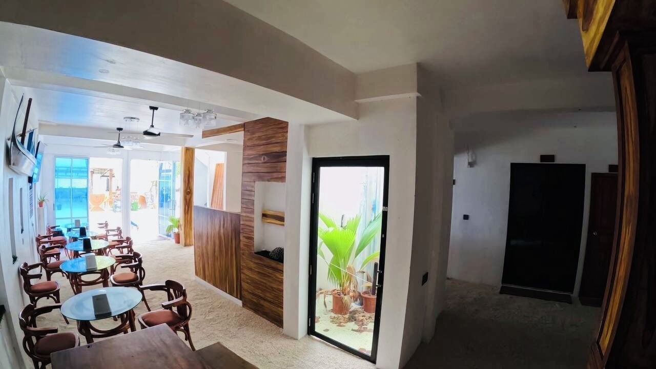 Photo of Livingroom in Dhiffushi