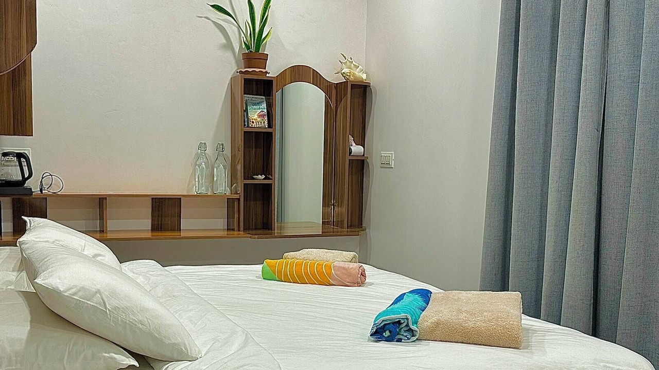 Photo of Bedroom in Omadhoo