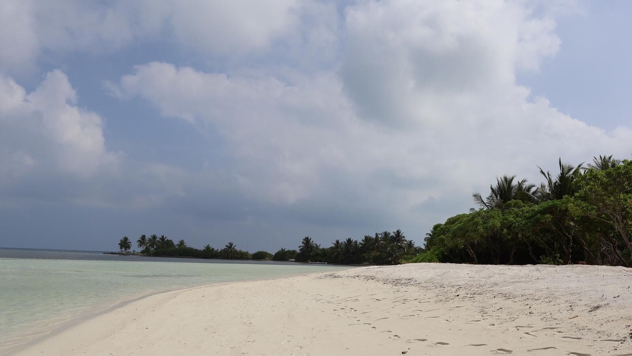 Photo of Others in Dhidhdhoo