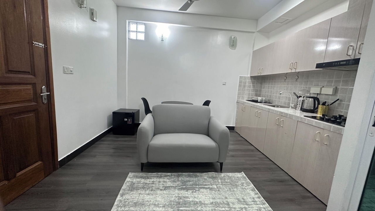 Photo of Livingroom in Male