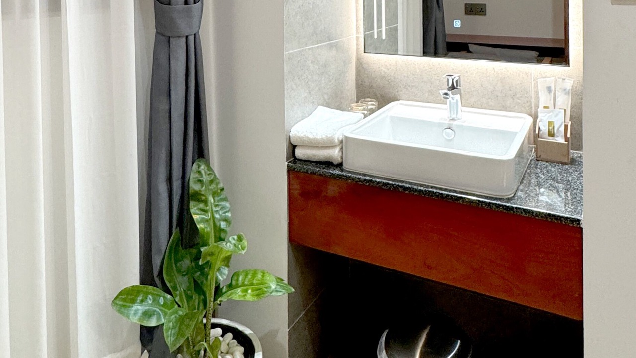 Photo of Bathroom in Kudarikilu