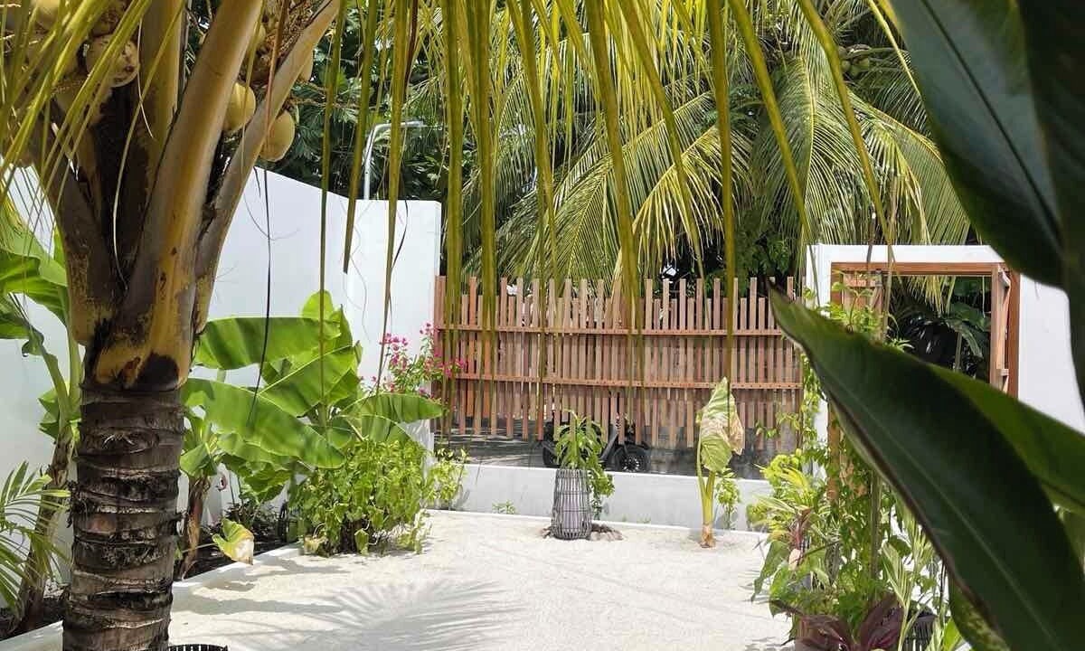 Photo of Others in Dhigurah