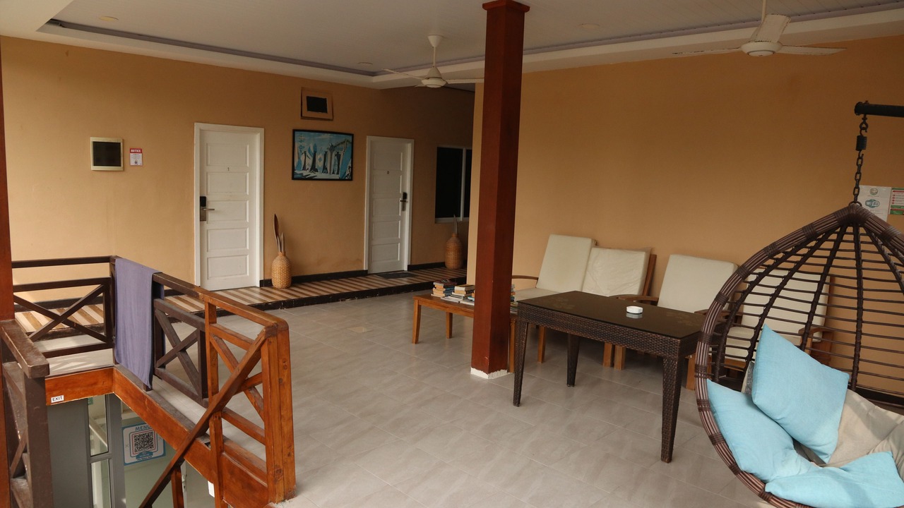 Photo of Livingroom in Thulusdhoo Island
