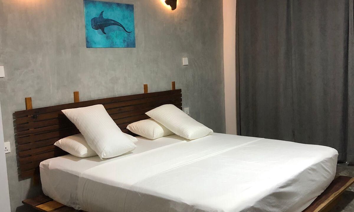 Photo of Bedroom in Dhidhdhoo