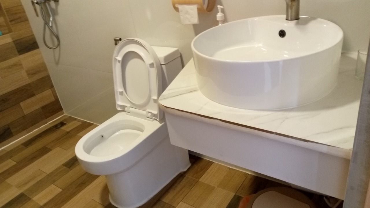 Photo of Bathroom in Dhiffushi